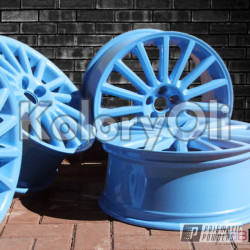 BABY BLUE SPARKLE Farba Proszkowa Poliestrowa Kolor Niebieski Połysk KO-PP0494 BABY BLUE SPARKLE Farba Proszkowa Poliestrowa Kolor Niebieski Połysk KO-PP0494