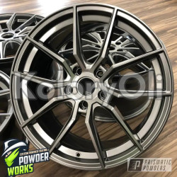 ULTRA BLACK CHROME Farba Proszkowa Poliuretanowa Kolor Srebrny Wysoki połysk KO-PP0065 ULTRA BLACK CHROME Farba Proszkowa Poliuretanowa Kolor Srebrny Wysoki połysk KO-PP0065