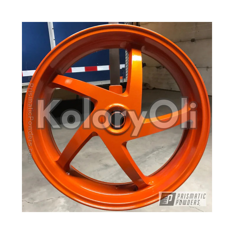 ILLUSION TANGERINE TWIST Farba Proszkowa Poliestrowa Kolor Pomarańczowy Wysoki połysk KO-PP0148 ILLUSION TANGERINE TWIST Farba Proszkowa Poliestrowa Kolor Pomarańczowy Wysoki połysk KO-PP0148
