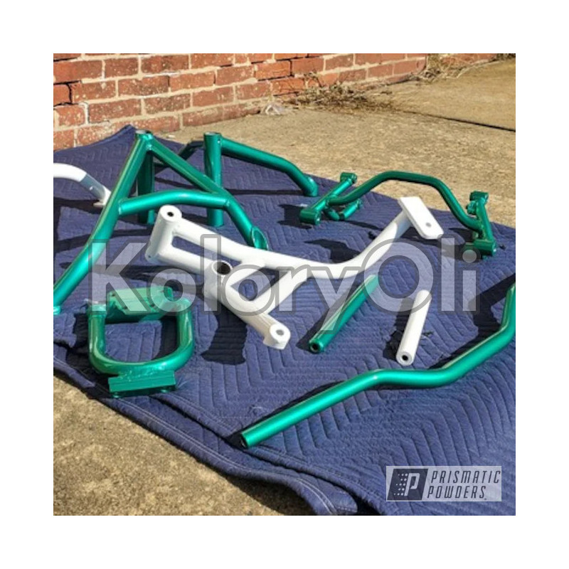 TRANSPARENT GREEN Farba Proszkowa Poliestrowa Kolor Zielony Wysoki połysk KO-PP0695 TRANSPARENT GREEN Farba Proszkowa Poliestrowa Kolor Zielony Wysoki połysk KO-PP0695