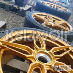 GOLD SPARKLE Farba Proszkowa Poliestrowa Kolor Złoty Wysoki połysk KO-PP0427 GOLD SPARKLE Farba Proszkowa Poliestrowa Kolor Złoty Wysoki połysk KO-PP0427