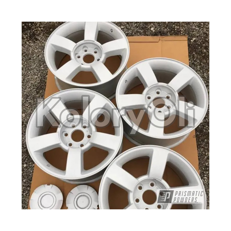 WHITE SILVER PLUS Farba Proszkowa Poliestrowa Kolor Srebrny Satyna KO-PP1473 WHITE SILVER PLUS Farba Proszkowa Poliestrowa Kolor Srebrny Satyna KO-PP1473