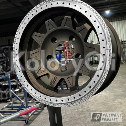 DARK BRONZE II Farba Proszkowa Poliuretanowa Kolor Brąz Satyna KO-PP0485 DARK BRONZE II Farba Proszkowa Poliuretanowa Kolor Brąz Satyna KO-PP0485